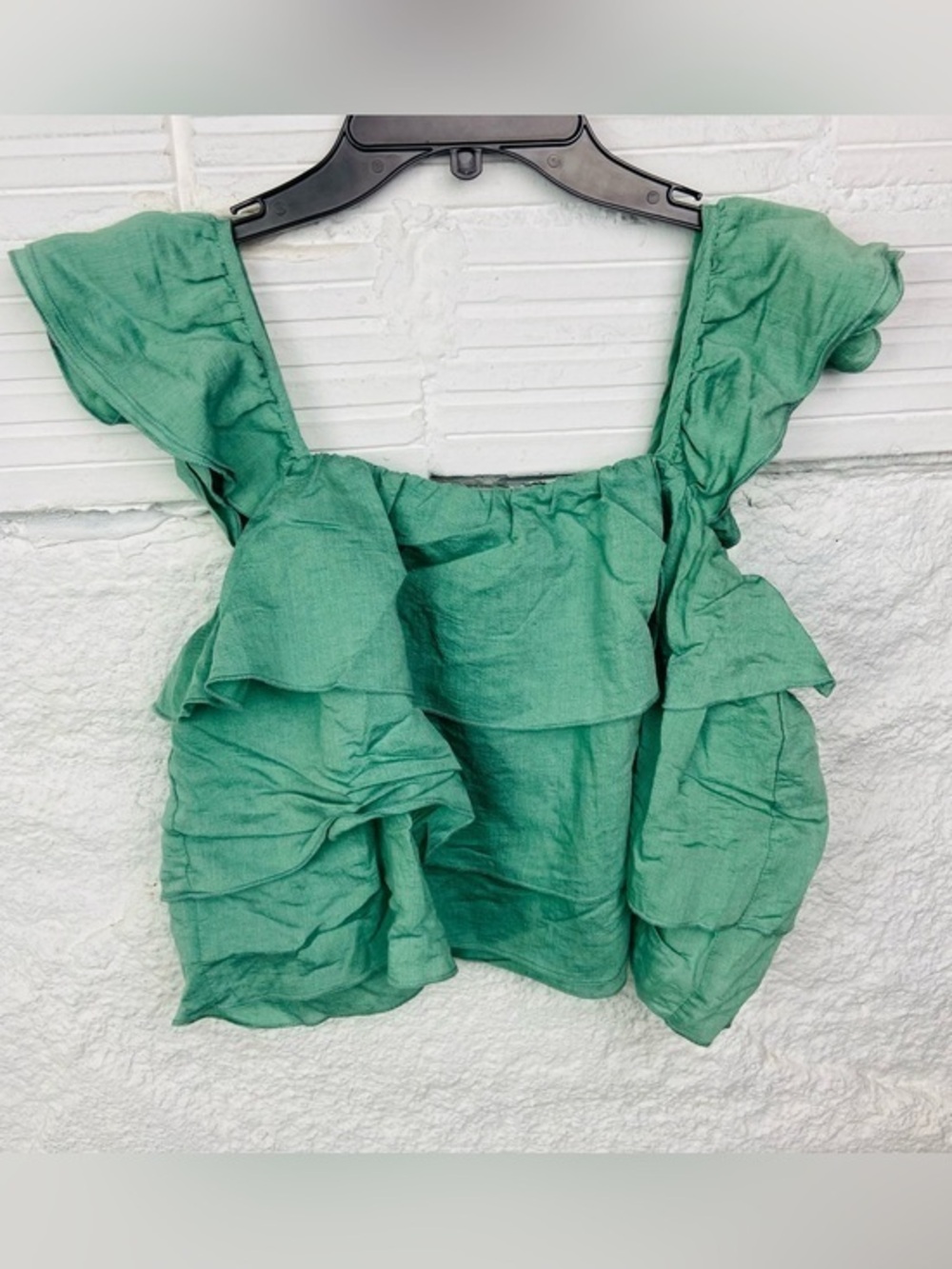 Listicle Green Ruffle Square-Neck Crop Top size small